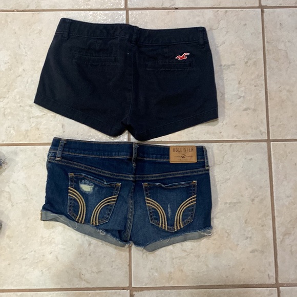 Hollister shorts set of two - Picture 4 of 5